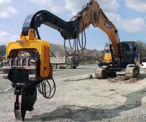 Excavator piling boom revolutionizes construction