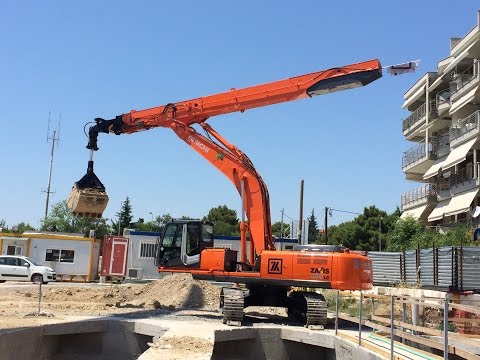 How Excavator Telescopic Arms Empower Operators Daily