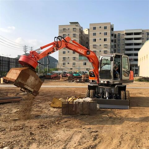 Magnet for excavator