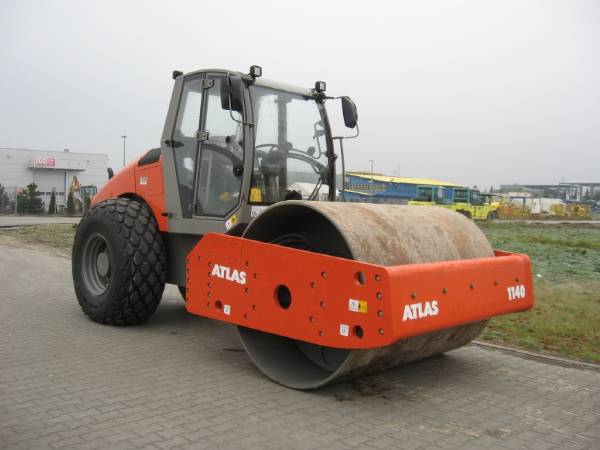 single drum road roller  
pallet jack won't lift  
pallet jack motor