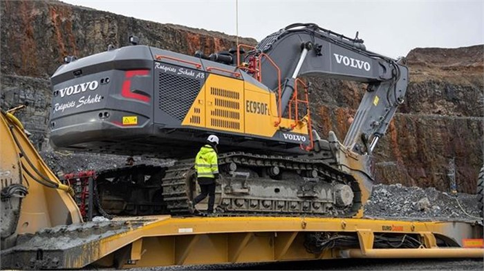 caterpillar 235 excavator specs
world largest excavator