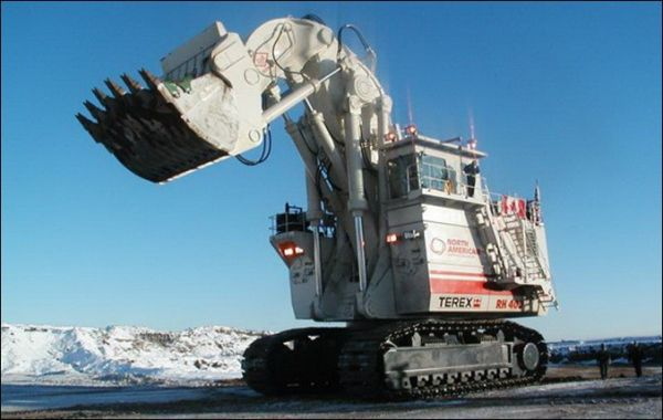 hitachi 400 excavator